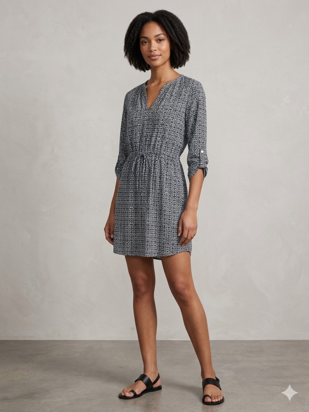 LOFT Navy and Light Blue Geometric Print Top